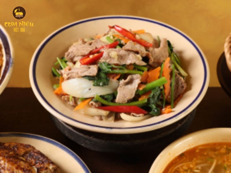 bò xào rau, cơm nhà Ninh Bình