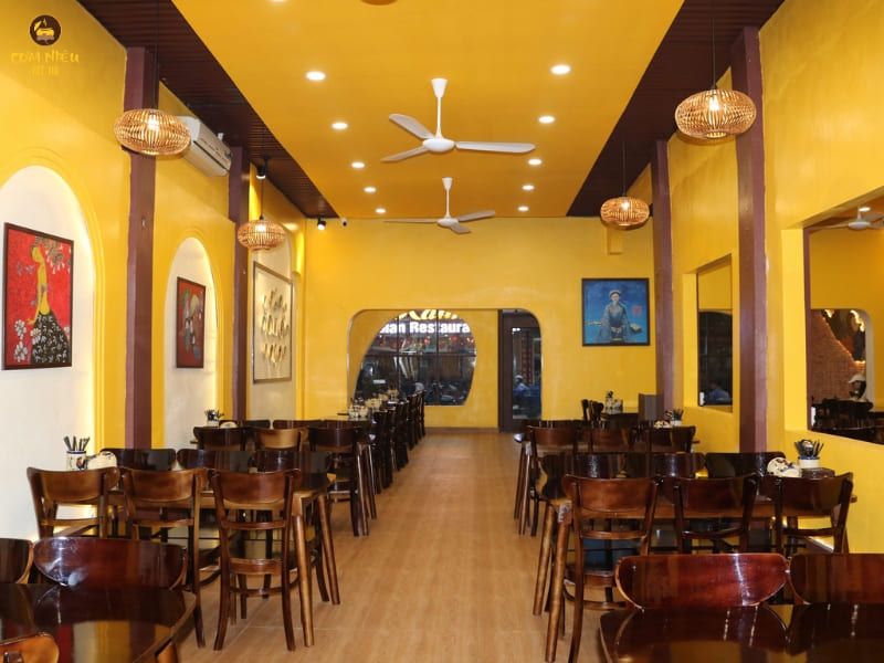 ăn trưa ở ninh bình
